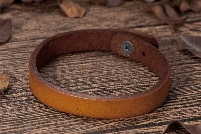 Classic simple fashion gifts leather wrap wristband (1)