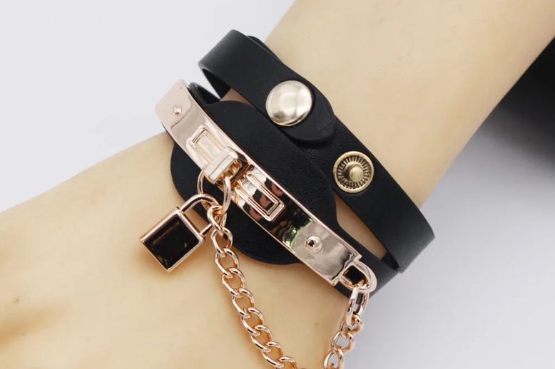 Wholesale vintage new design fashion wrap leather wristband (5)